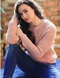 Elite escort service in Anjangaon Surji for home and hotel visits